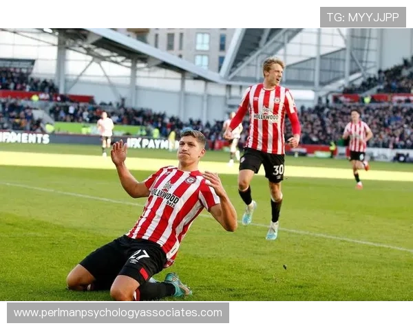 诺丁汉森林战术调整后防守表现稳健，近期战绩走势清晰