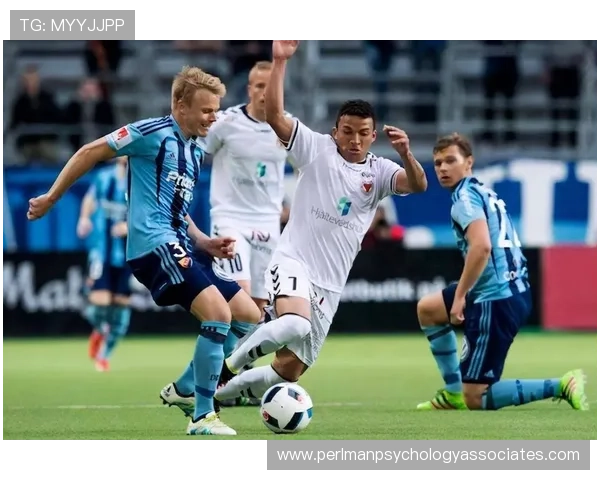 博尼法斯身体对抗能力突出，本赛季表现稳健