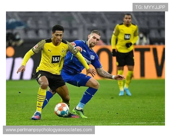 多特蒙德攻防转换失控成隐患，进攻效率难掩防守衔接问题